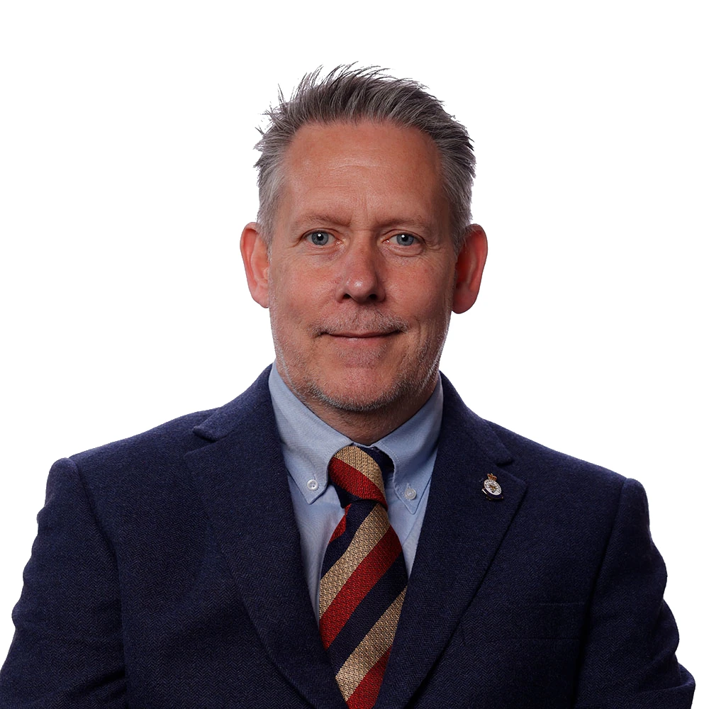 Dr Gareth Thomas MS